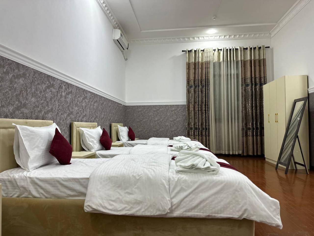 Home Alone Hotel Taskent Exterior foto